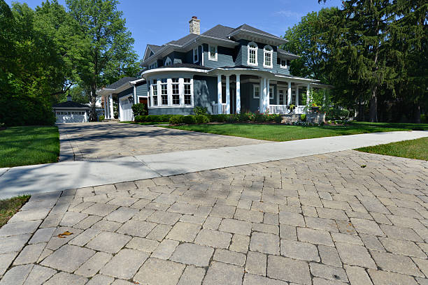 Best Professional Driveway Pavers  in Arnold, CA
